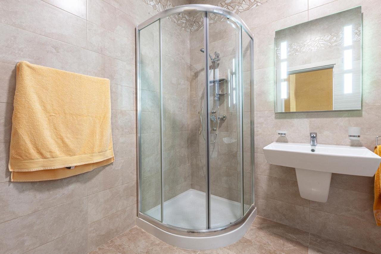דירות Sannat Summer Fields Penthouse With Amazing Views מראה חיצוני תמונה